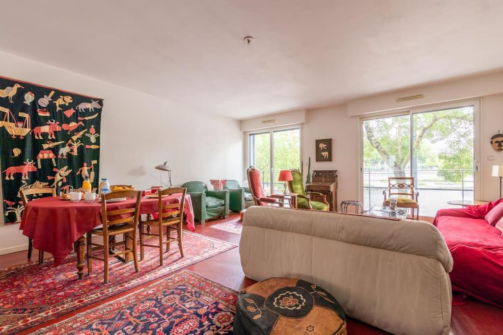 Port Royal Apart De Charme-Parking-Coeur De Ville Нант Екстериор снимка