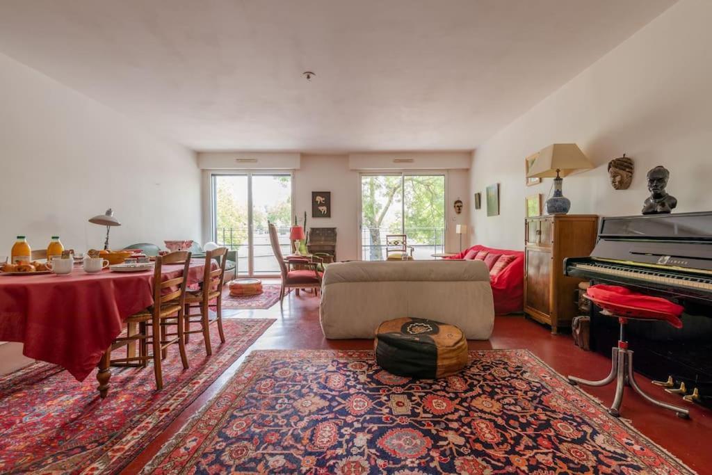 Port Royal Apart De Charme-Parking-Coeur De Ville Нант Екстериор снимка