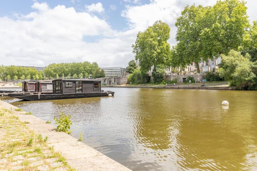 Port Royal Apart De Charme-Parking-Coeur De Ville Нант Екстериор снимка