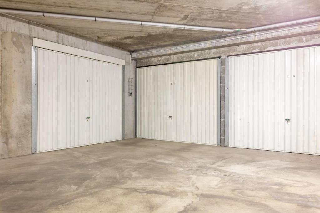 Port Royal Apart De Charme-Parking-Coeur De Ville Нант Екстериор снимка